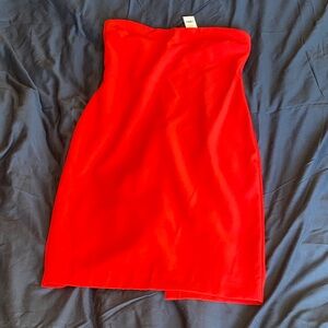 Elegant Red Strapless Dress